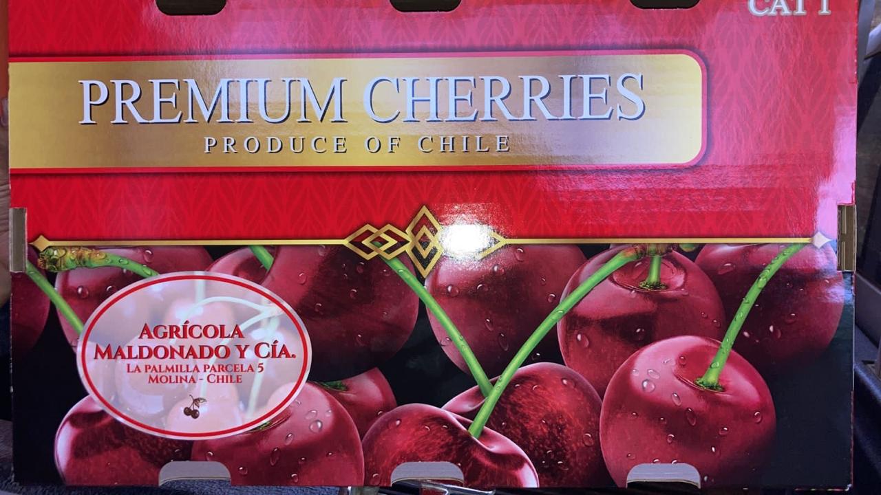 Caja de exportación Premium Cherries de Agrícola Maldonado y Cía., La Palmilla Parcela 5, Molina